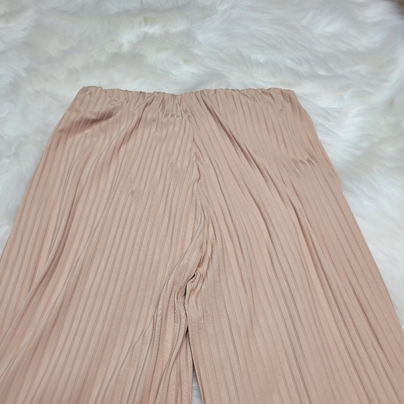 Zara Split Leg Nude Culottes Pants - Picture 10 of 12